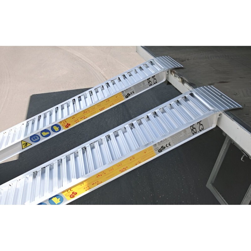 rampas-de-carga-en-aluminio-para-rueda-y-oruga-de-goma-1500-mm (4)